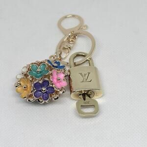 Louis Vuitton Lock & Key #308 w/a Multicolor Enamel Flower Bouquet Keychain